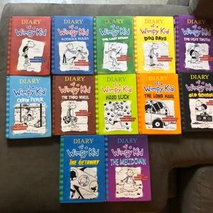 Diary of A Wimpy Kid Book Collection